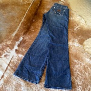 🐴Women’s Wrangle Size 9/10 Jeans🐴